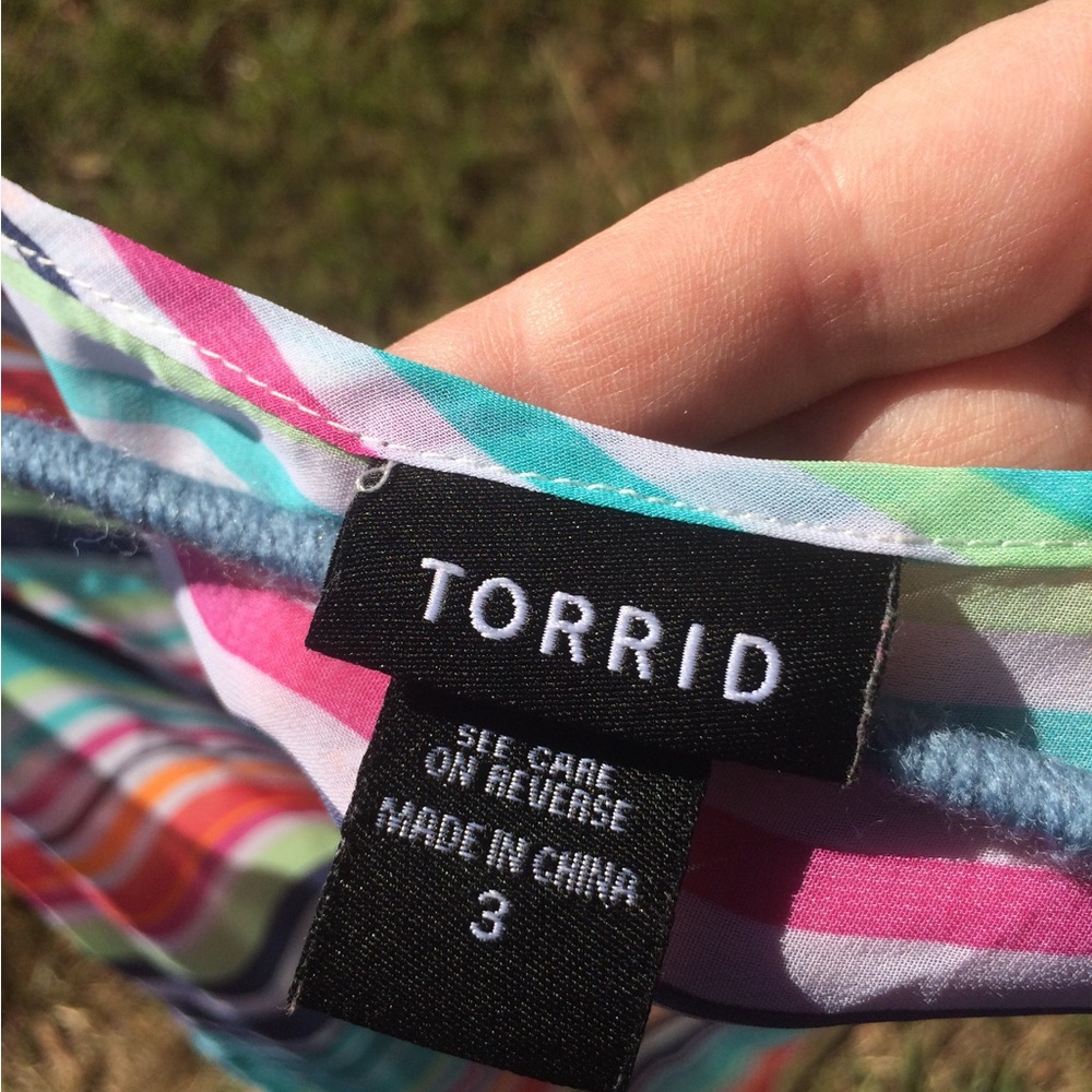 Torrid Striped Shear Tank Top - Picture 10 of 11
